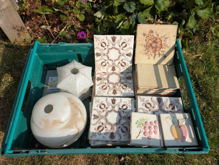 Vintage ceramic tiles and 2x glass lampshades