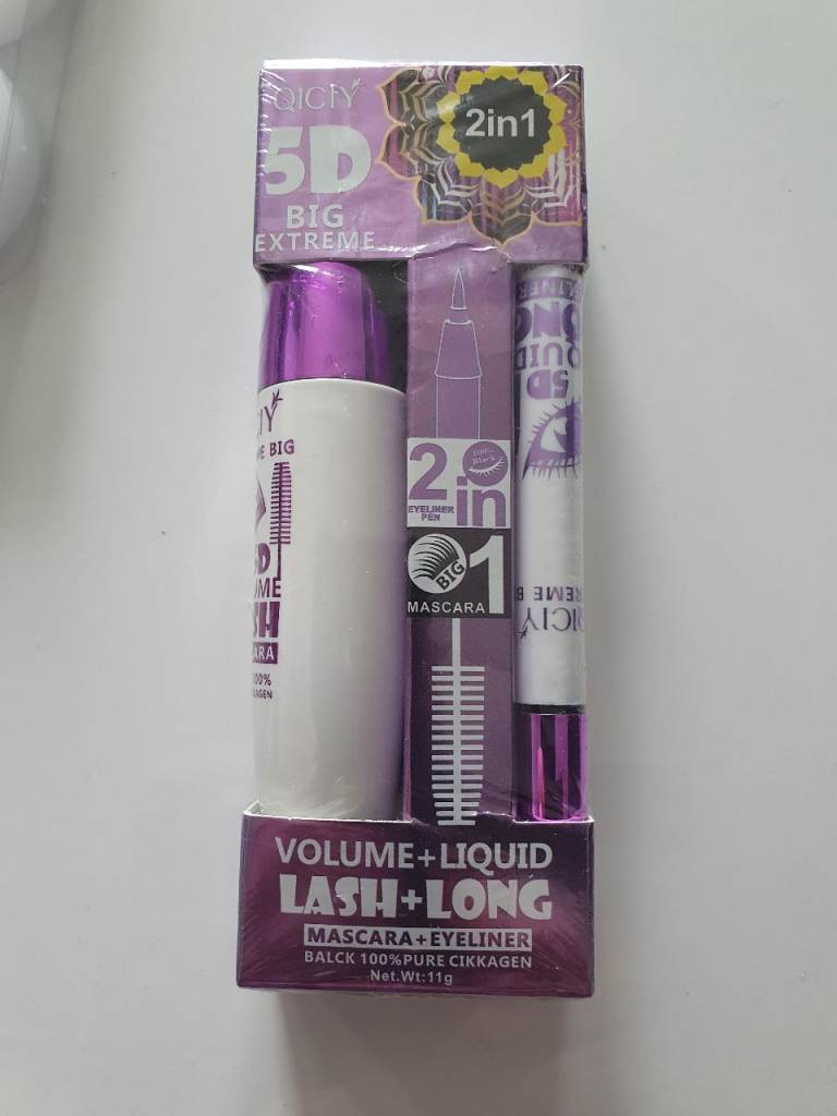 Brand New - big 2-in-1 mascara and eyeliner.