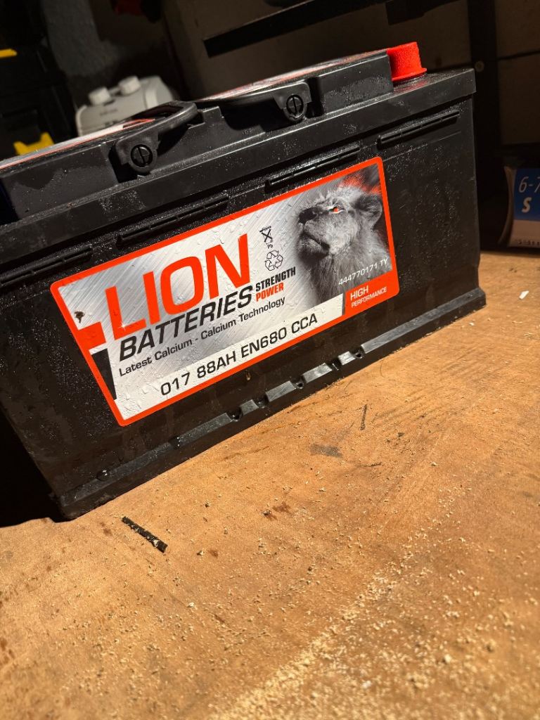 12 volt battery 