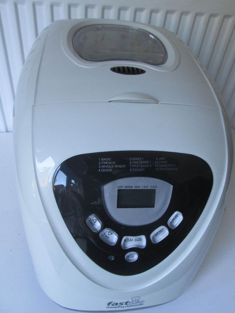 Morphy Richards Fastbake Breadmaker. Model 48281