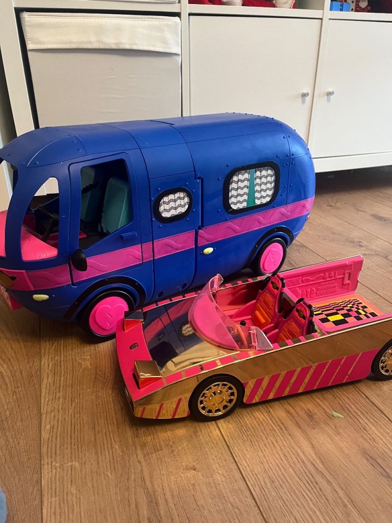 Lol campervan and car set
