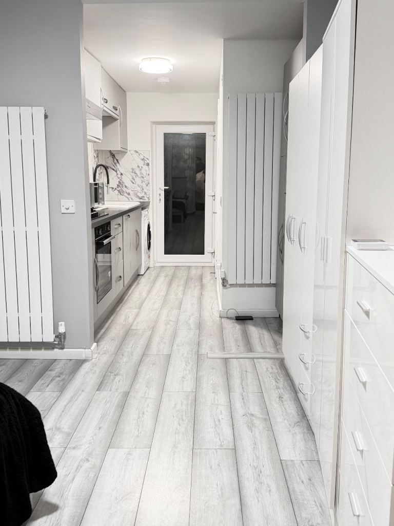 Separate unit in a family house (Granny Flat) Available from 15/07/26