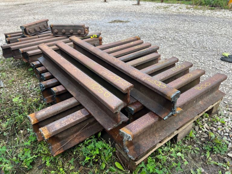 Railway Line 600mm - 1200mm long £60 per mtr 