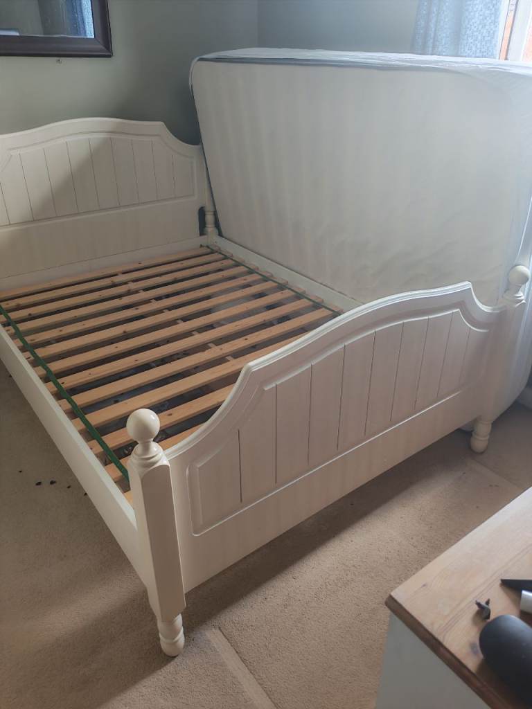 White Wooden Double Bed Frame with Slats – Good Condition