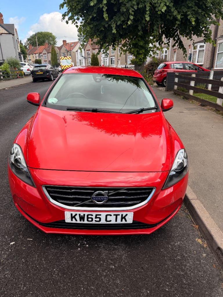 2015 Volvo V40 D2 SE Lux Nav | 74,223 miles | £6,495 ONO
