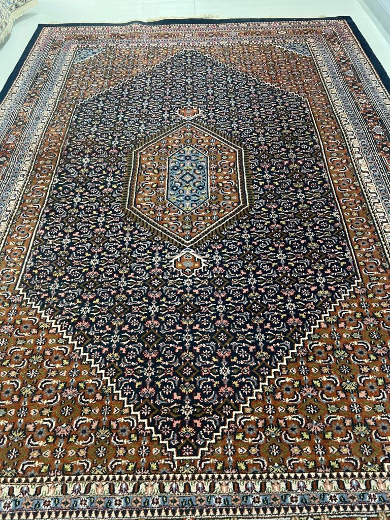 Indian Bidjar rug 255x370cm 