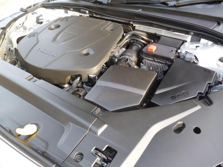 2020 Volvo V90 2.0 D4 R-Design Plus Auto Euro 6 (s/s) 5dr ESTATE Diesel Automatic