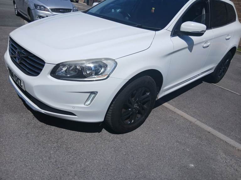 Volvo, XC60, Estate, 2014, Manual, 1969 (cc), 5 doors
