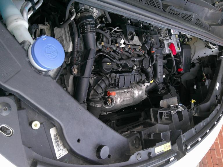 VAUXHALL COMBO 1.6 Turbo D 2300 Sportive 2020