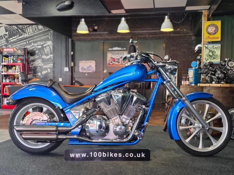 2011 HONDA VT1300 X FURY WITH EXTRA'S 