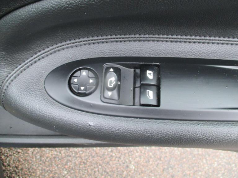 2018 DS Automobiles DS 3 1.2 PureTech Cafe Racer Euro 6 (s/s) 3dr HATCHBACK Petrol Manual