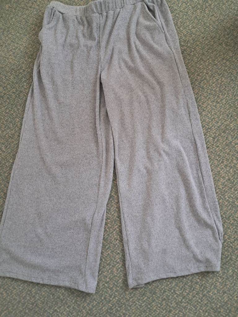 Ladies grey casual trousers