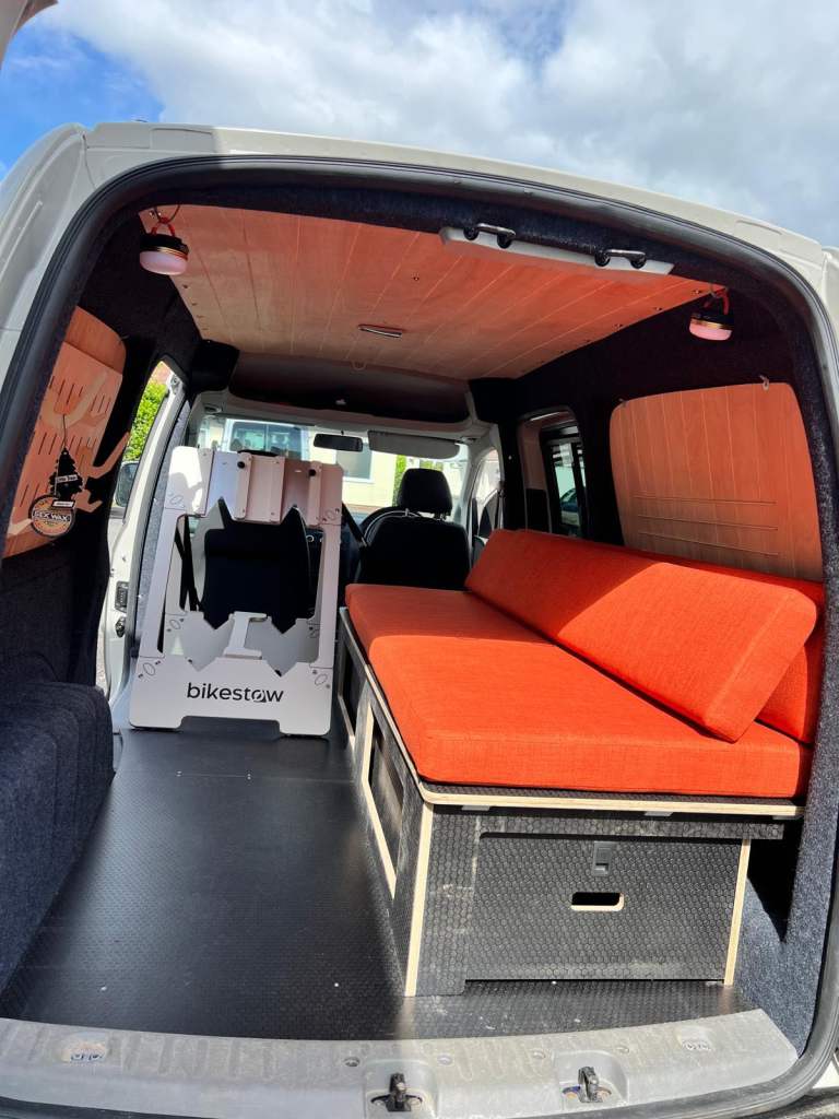 Volkswagen, CADDY MAXI C20 TDI 104, Panel Van, 2010, 1896 (cc)