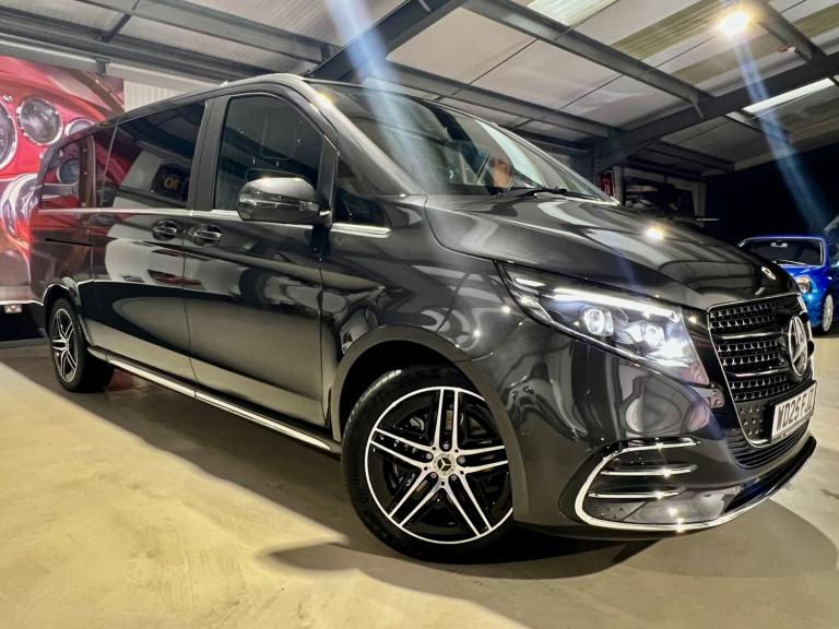 2025 Mercedes-Benz V-Class V300 d Premium AMG Line 5dr 9G-Tronic [Extra Long] MPV Diesel Automatic