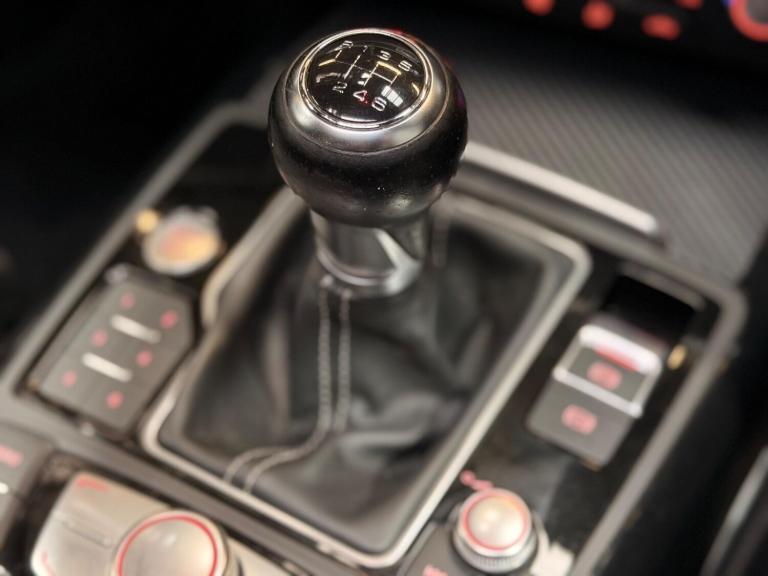 2017 Audi A6 Saloon 2.0 TDI ultra Black Edition Euro 6 (s/s) 4dr SALOON Diesel Manual