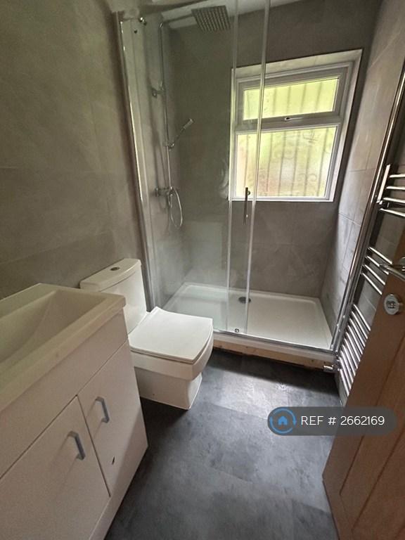 2 bedroom house in Parkfield Road, Liverpool, L17 (2 bed) (#2662169)