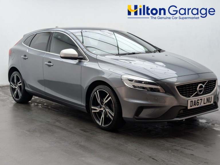 2017 Volvo V40 2.0 D2 R-Design Pro Hatchback 5dr Diesel Manual Euro 6 (s/s) (120 ps) NAVIG HATCHB...
