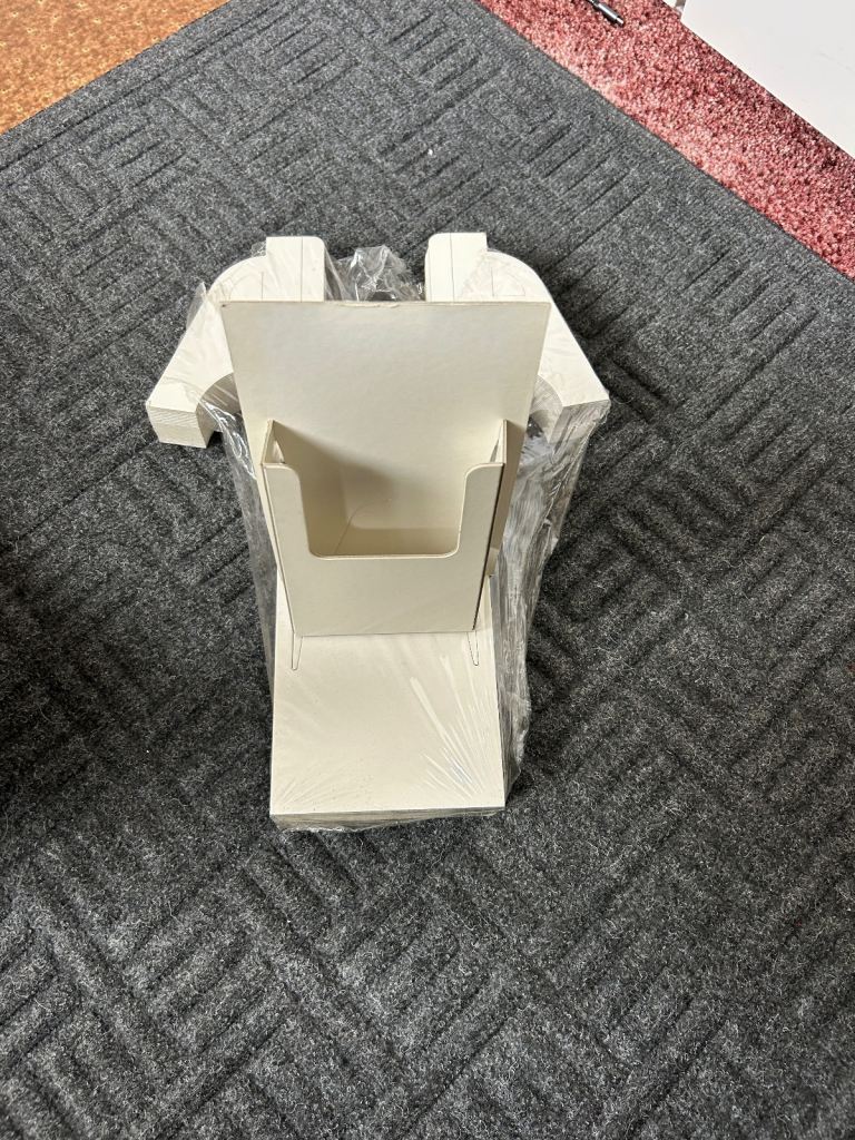 DL Leaflet stands 
