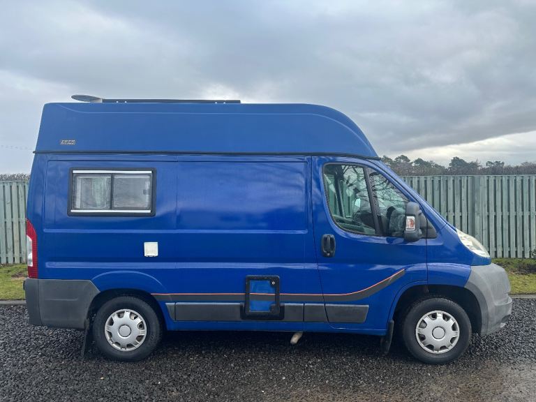 EAST NEUK 2 BERTH CAMPERVAN UNDER 5M LOW MILES