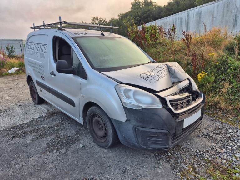 Peugeot Partner BREAKING PARTS SPARES ONLY BERLINGO 