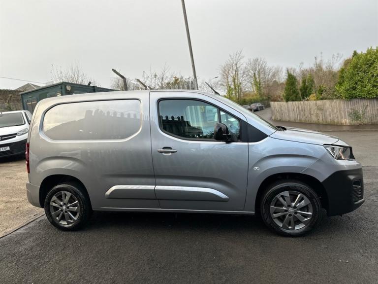 2022 Peugeot Partner 1.5 BlueHDi 1000 Asphalt Premium Standard Panel Van 5dr Diesel Manual SWB E ...