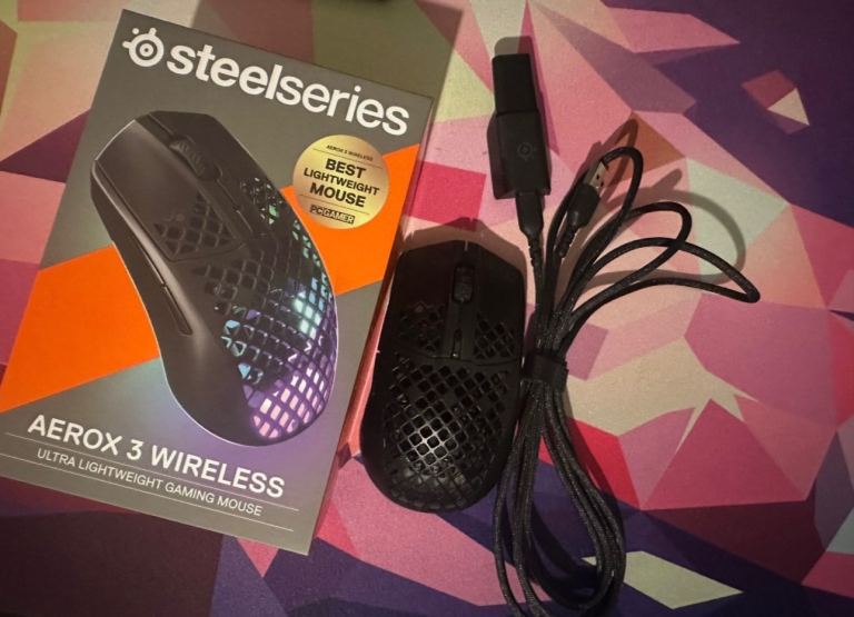 Steelseries Aerox 3 Wireless Mouse (Lightweight)