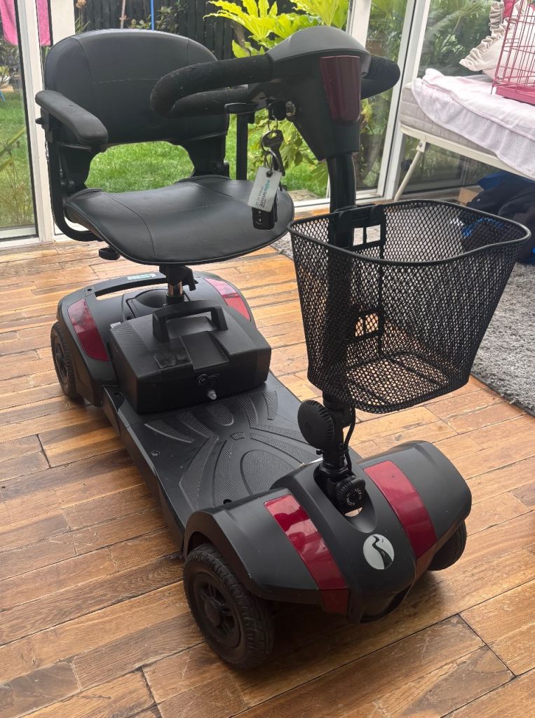 Veo Rascal X Mobility Scooter (Colapsable)