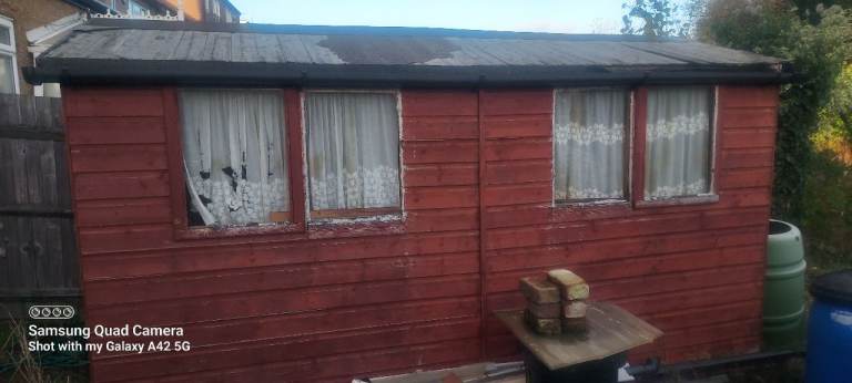 Large shed for colection from watford 