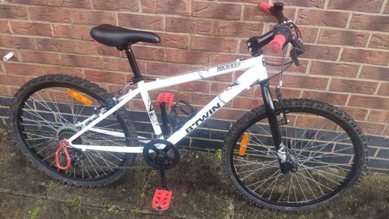 Btwin Rockrider 300 20 inch wheels 