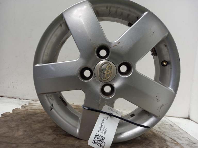 Toyota Aygo Alloy Wheel 14 Inch 4x100 Offset Et39 4.5j 2005-2010