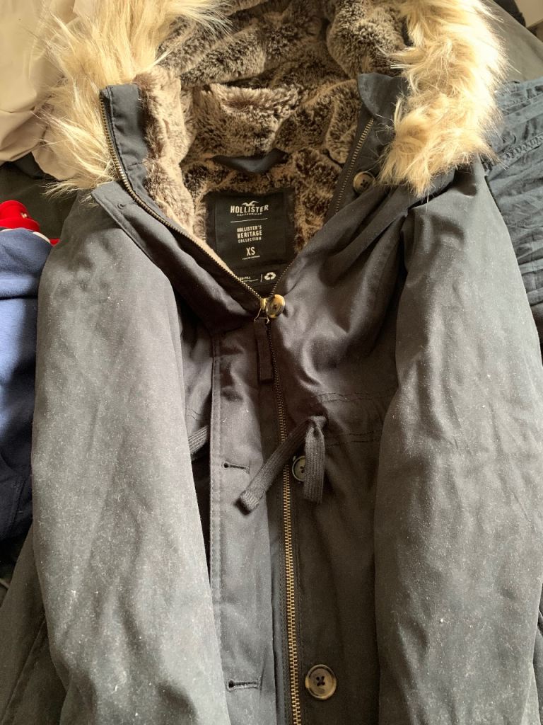 Hollister Parker style coat