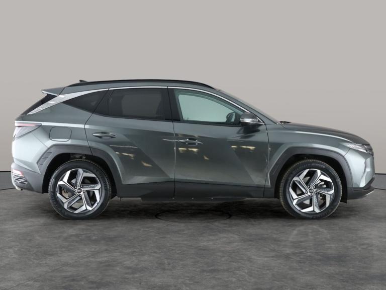 2022 Hyundai TUCSON 1.6 TGDi Plug-in Hybrid Ultimate 5dr 4WD Auto Estate HYBRID ELECTRIC Automatic