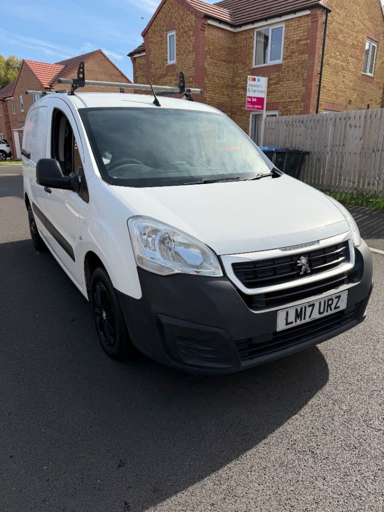 2017 Peugeot Partner 1.6 Hdi 12 Months Mot Full Service History Excellent Condition Van