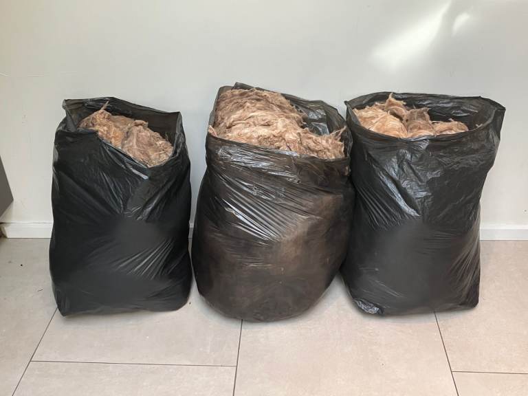 Rockwool for thermal insulation in loft or similar, 180L in sacks