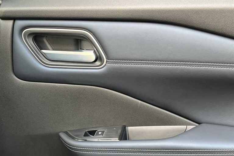 2022 Nissan Qashqai 1.3 DIG-T MH TEKNA 5DR Hatchback Petrol Manual