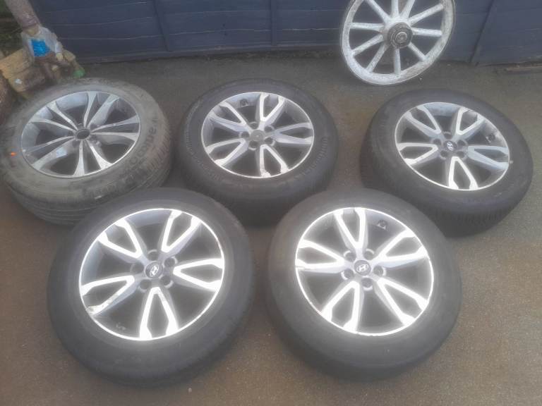 Set of 5 santa fe dm wheels