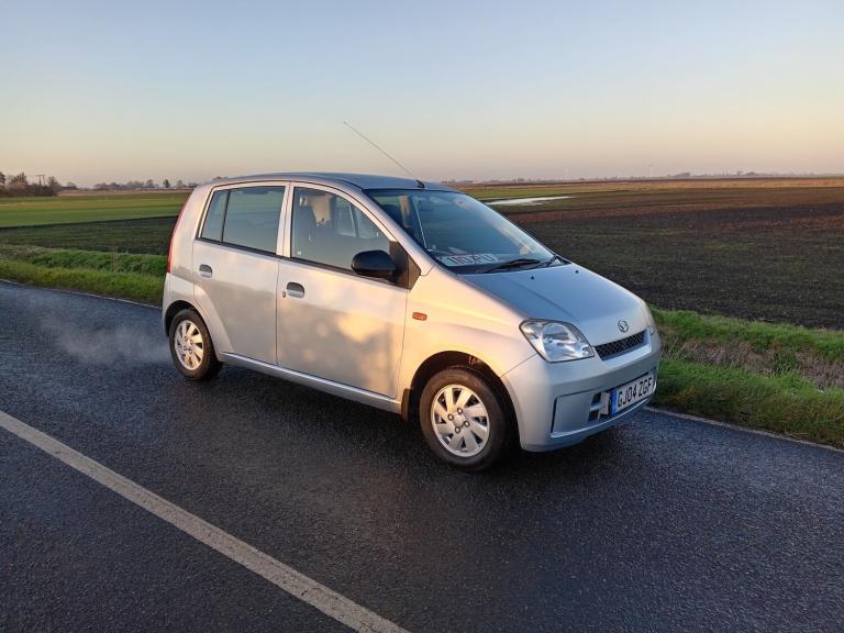2004 DAIHATSU CHARADE 1.0 SL 5dr Auto SHOWROOM CONDITION
