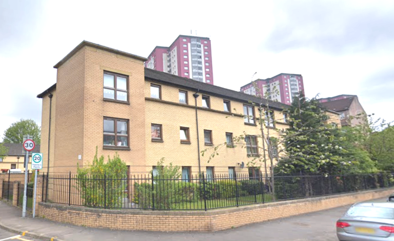 Glasgow (Royston G21 2NQ) - modern 2 bedrooms flat for long term let...