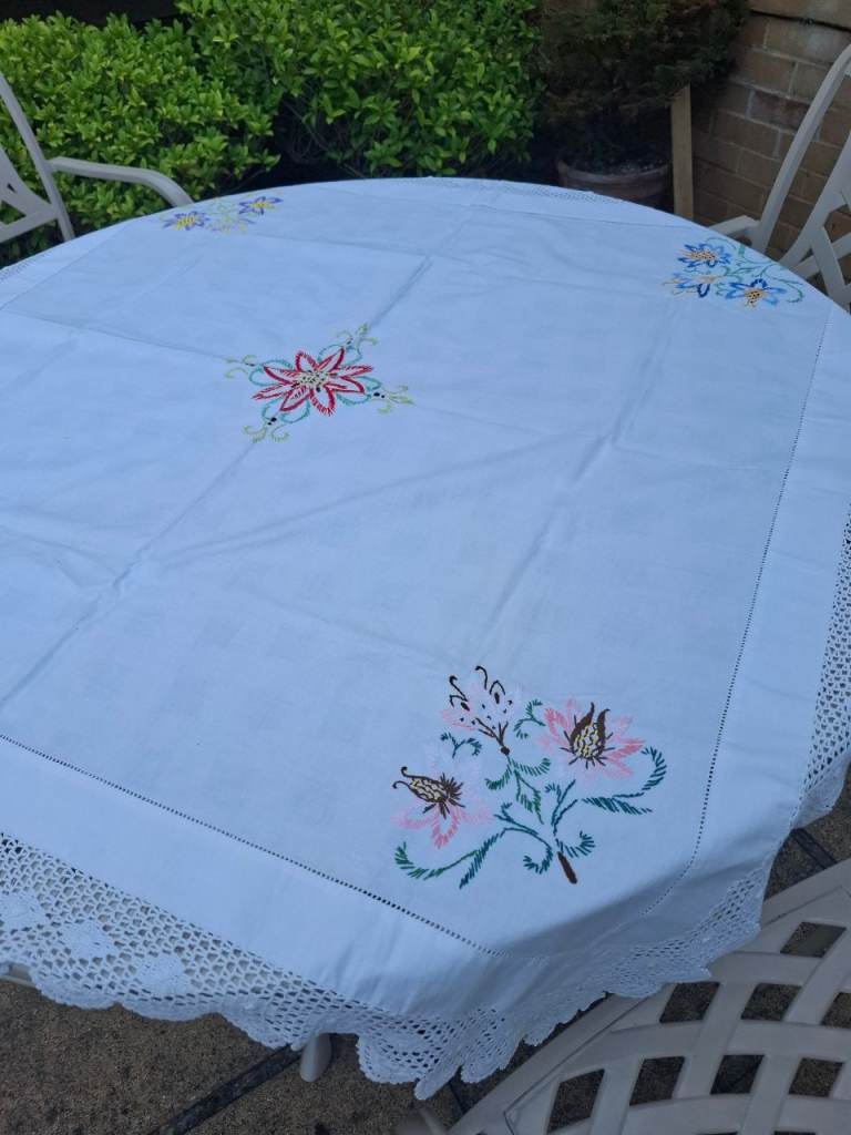 Tablecloth 