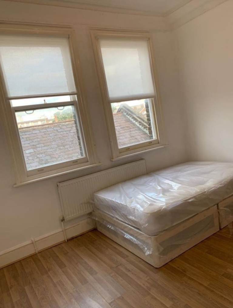 Furnished Studio flat to rent Croydon (CR0)