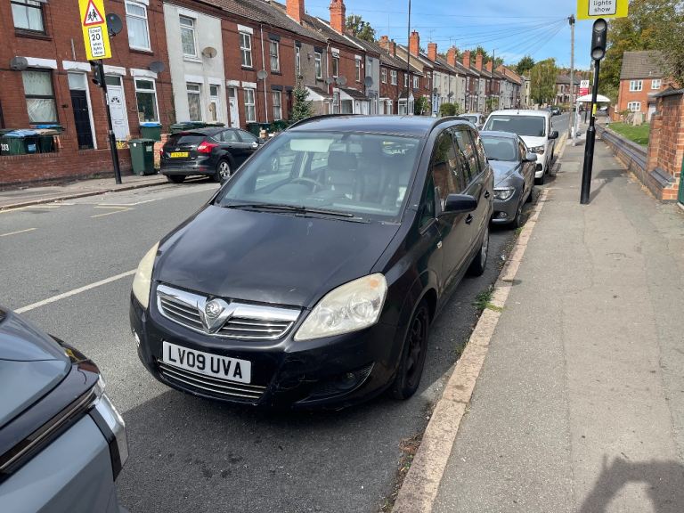 Vauxhall Zafira 1.9 cdti 5 doors