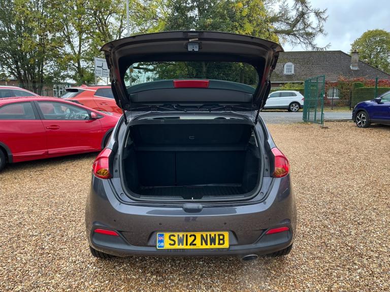 2012 Kia Ceed 1.6 GDi 4 Tech 5dr AUTO HATCHBACK Petrol Automatic