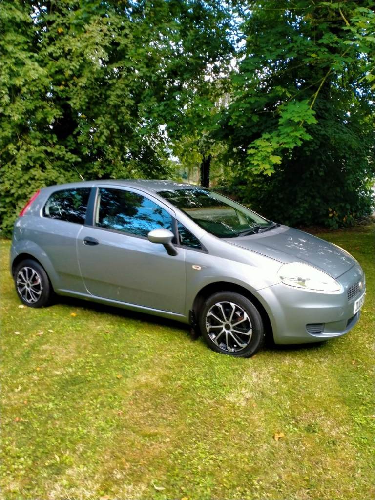 2009 FIAT PUNTO 1.2 GRANDE..MOT,D.. LADY OWNER 