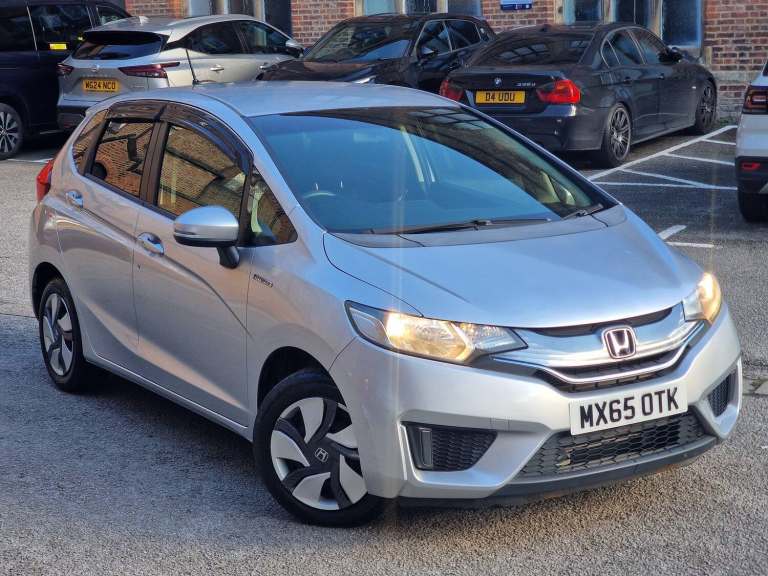 Honda Fit Petrol/Electric Hybrid Automatic