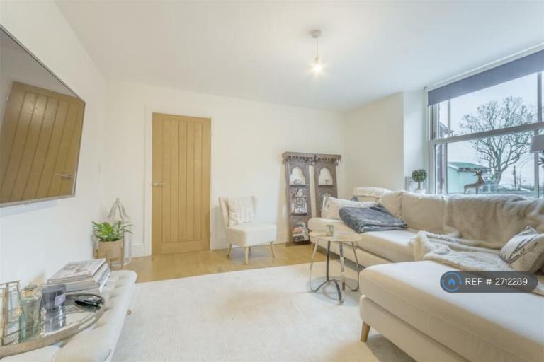 3 bedroom house in Blackbird Row, Belper, DE56 (3 bed) (#2712289)