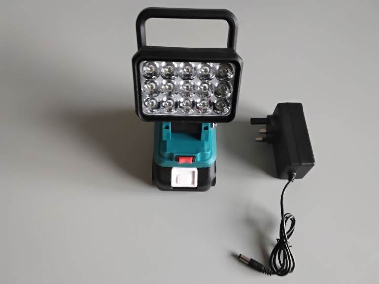 Portable LED Work Light with Charger 21 volts new