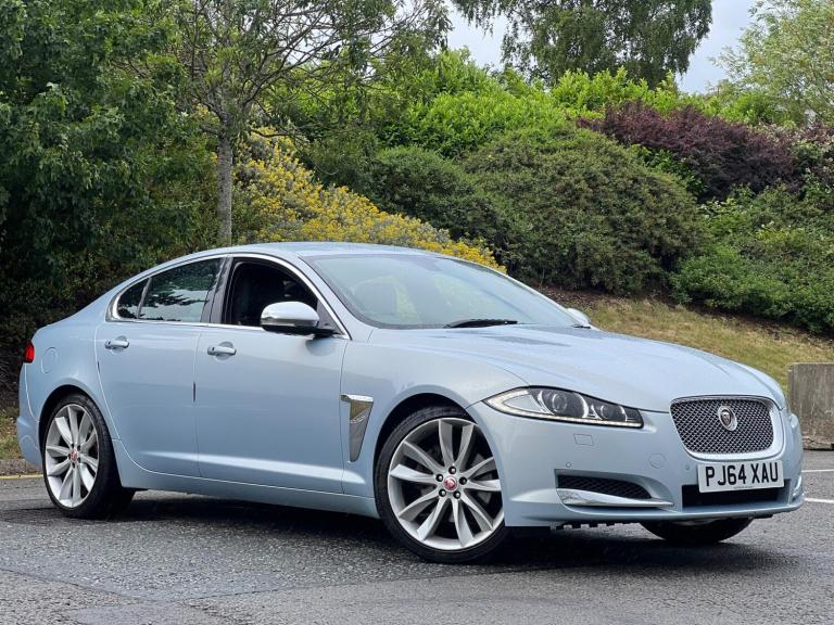 Jaguar XF 3.0d V6 Portfolio Auto Euro 5 (s/s) 4dr Diesel Automatic