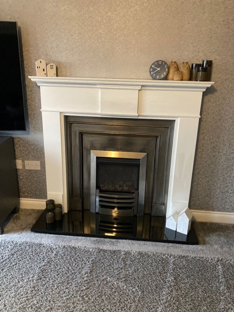 Gas fire and fireplace