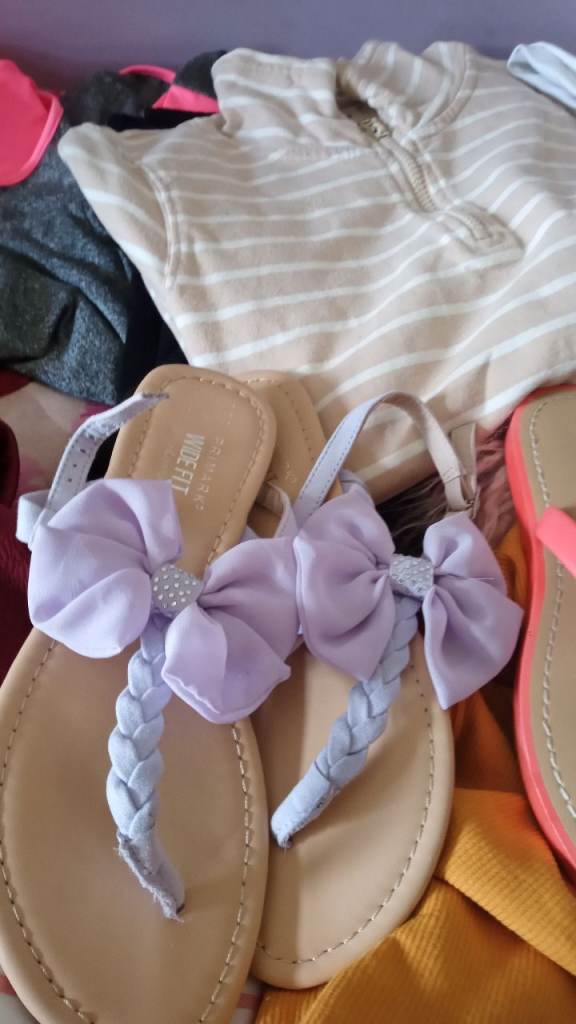Girls bundle of girls clothes age 10 to 13 years old ex condition £30