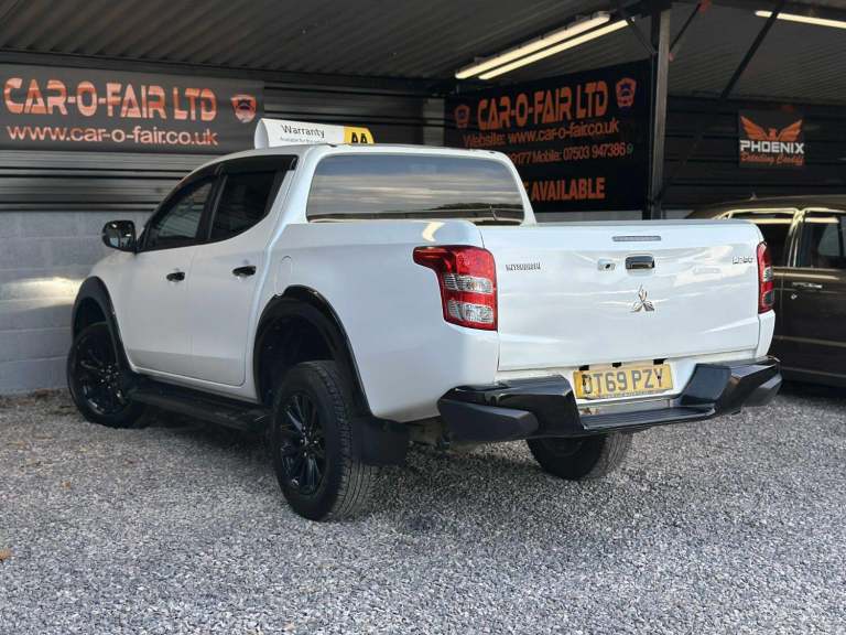 MITSUBISHI L200 2.4 DI-D DC Challenger White Auto Diesel 2020+NO VAT+1 OWNER!